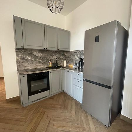 Apartamenty Kamienica Centrum - 1 Maja ลูบิน ภายนอก รูปภาพ