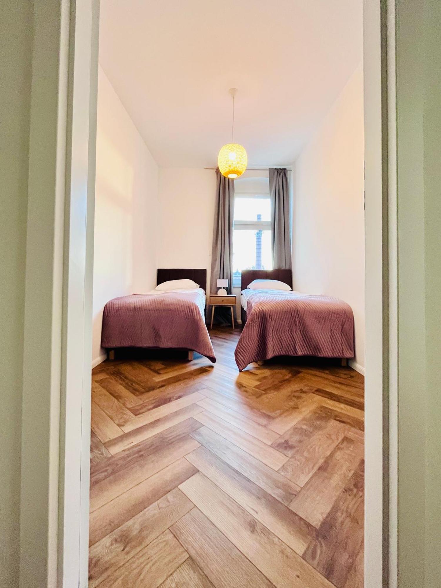 Apartamenty Kamienica Centrum - 1 Maja ลูบิน ภายนอก รูปภาพ