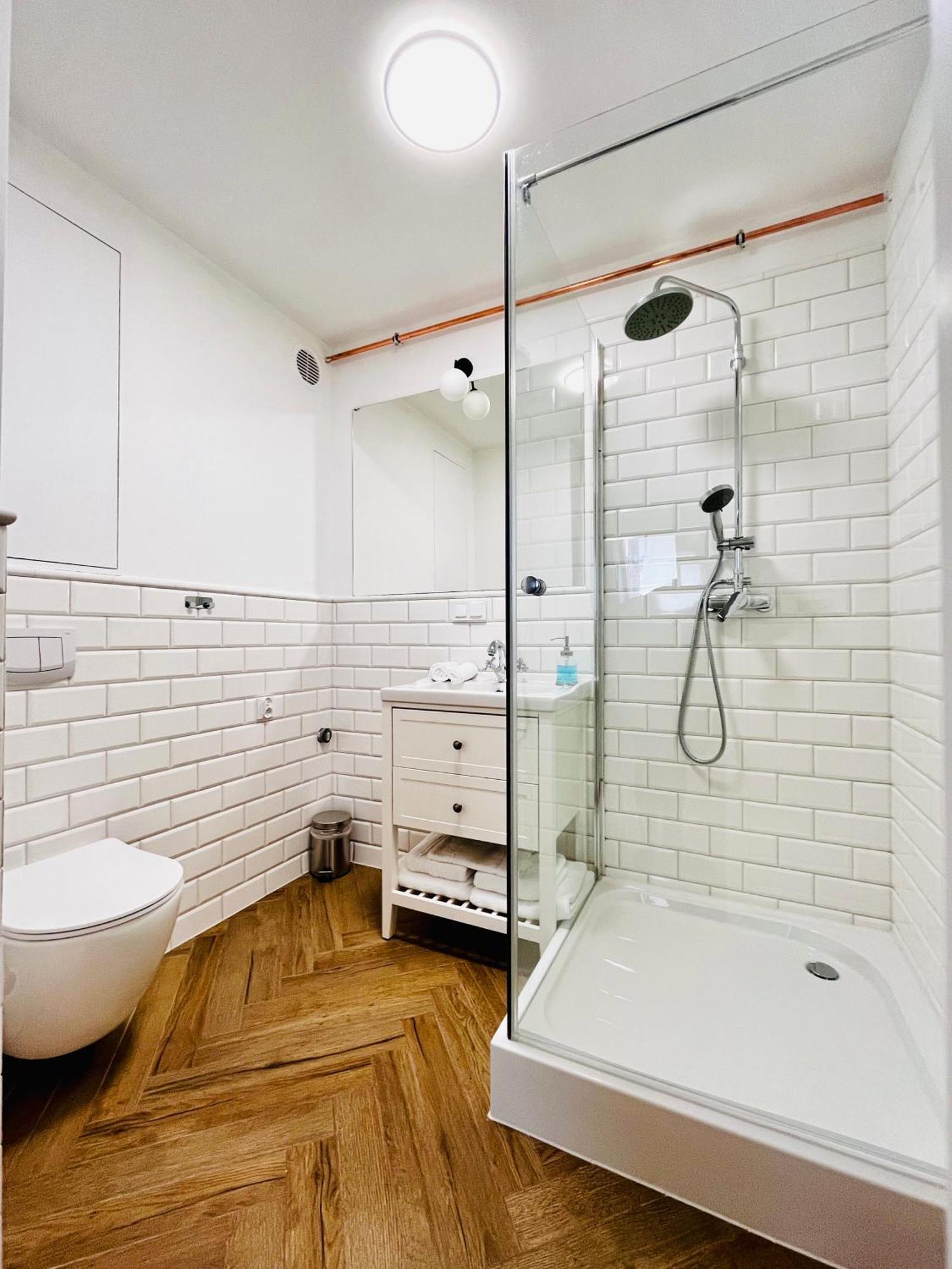 Apartamenty Kamienica Centrum - 1 Maja ลูบิน ภายนอก รูปภาพ