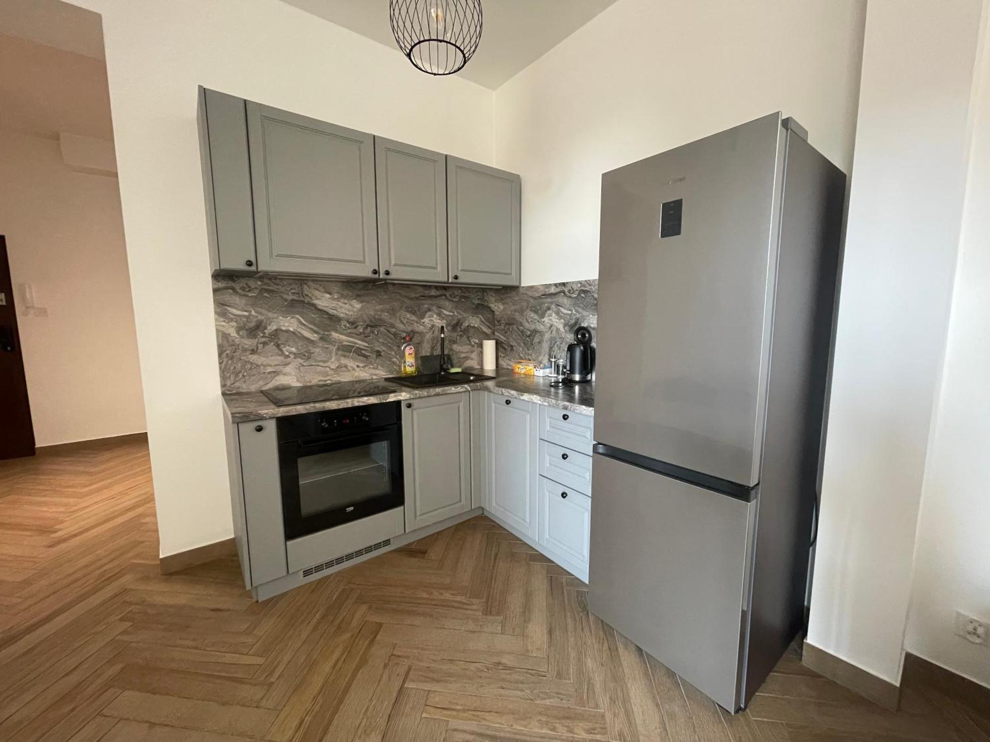 Apartamenty Kamienica Centrum - 1 Maja ลูบิน ภายนอก รูปภาพ